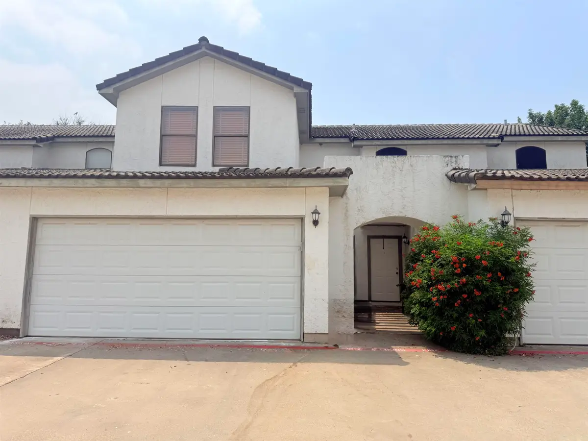 100 E Village Blvd, Laredo, TX 78041 - #1