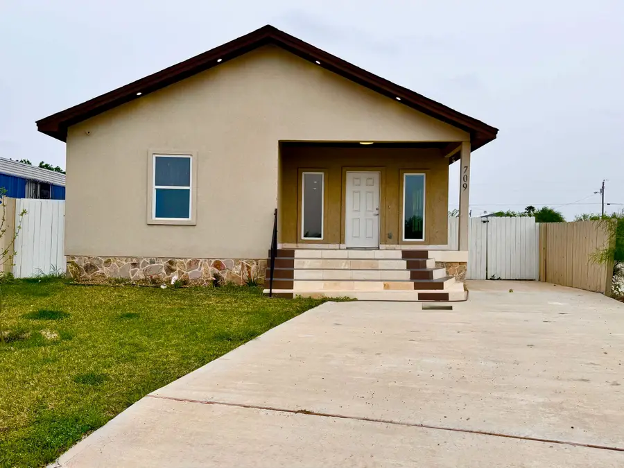 709 Palo De Rosa Loop, Laredo, TX 78043 - #2