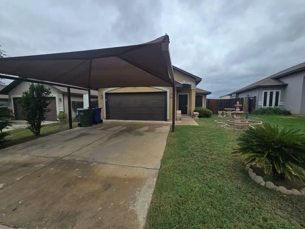 3711 Santos Morales, Laredo, TX 99997-8046 - #1