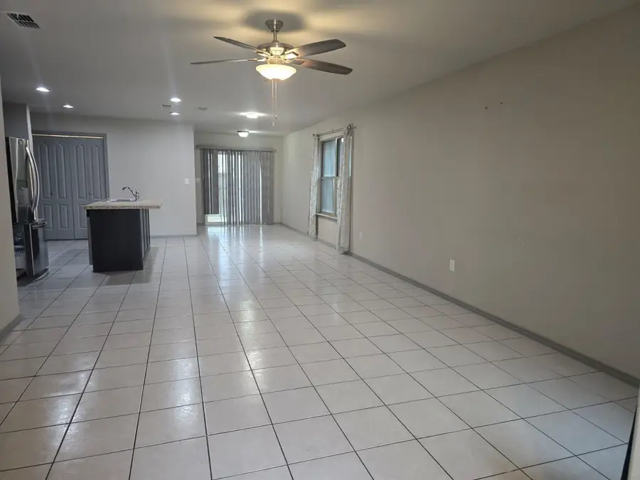 3711 Santos Morales, Laredo, TX 99997-8046 - #3