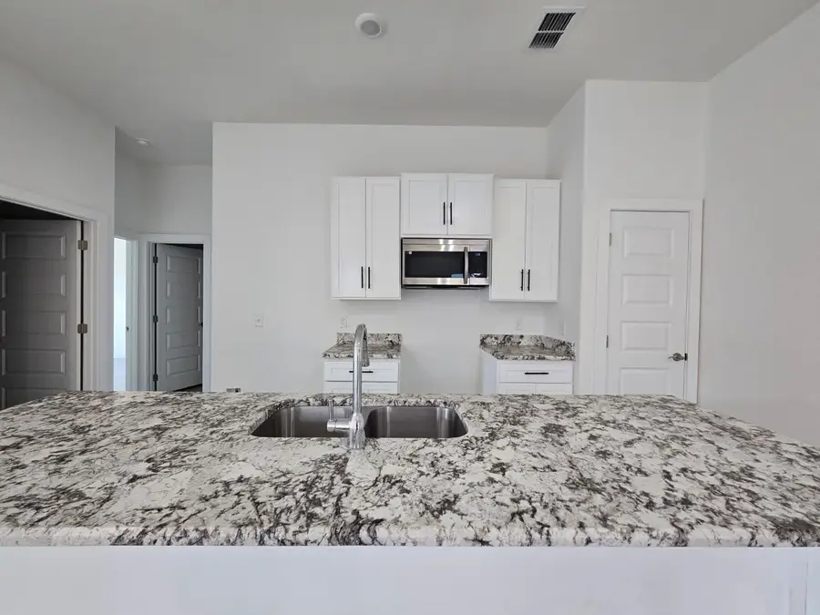 1612 Cordova Dr., Laredo, TX 78046 - #3