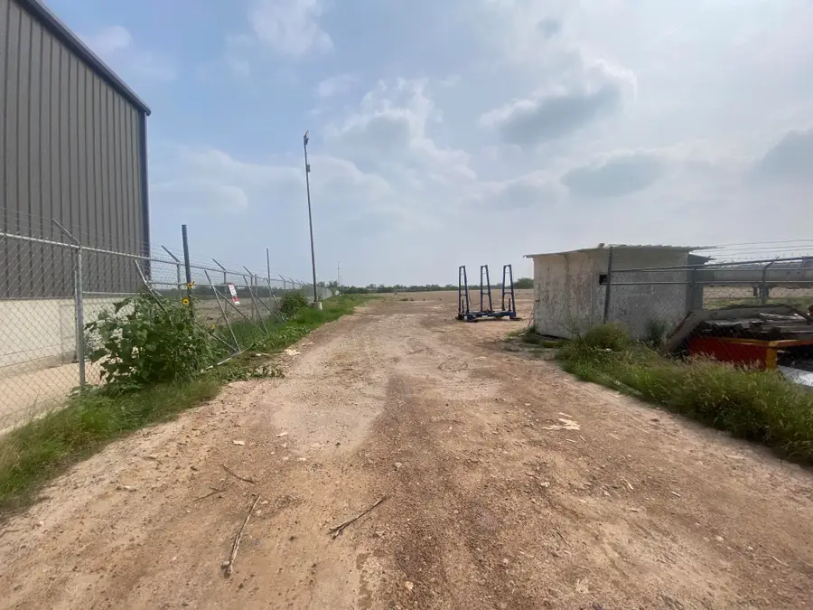 24010 Mines Rd, Laredo, TX 78045 - #3