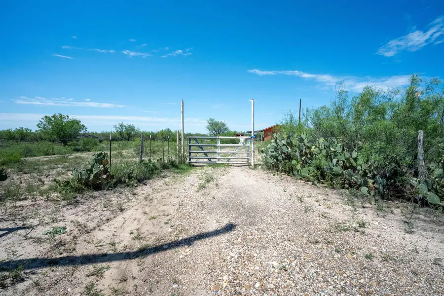 212 Sal si Puedes, Laredo, TX 78044 - #2