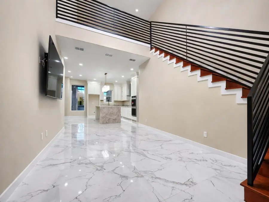 628 Rockrose Dr, Laredo, TX 78046 - #2