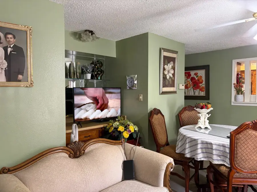 4902 Marcella Ave, Laredo, TX 78041-6313 - #2
