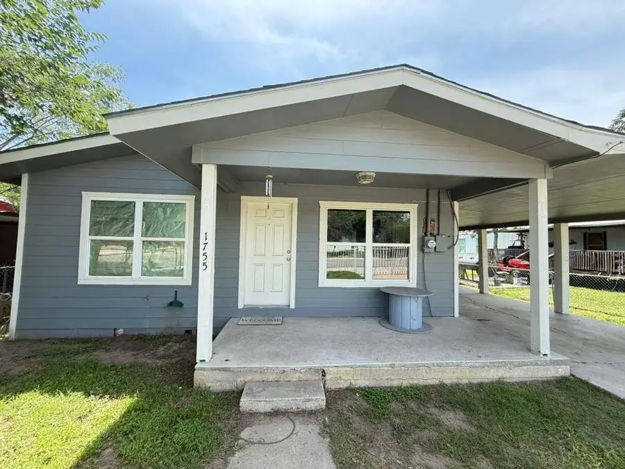 1755 N 7th St, Crystal City, TX 78839 - #2