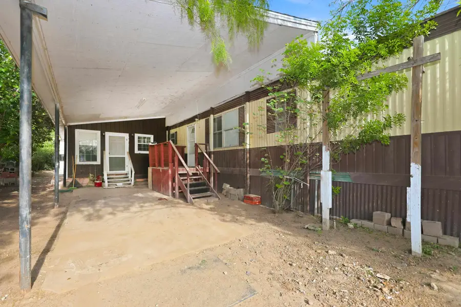 2811 Lee Ave, Laredo, TX 78040 - #2