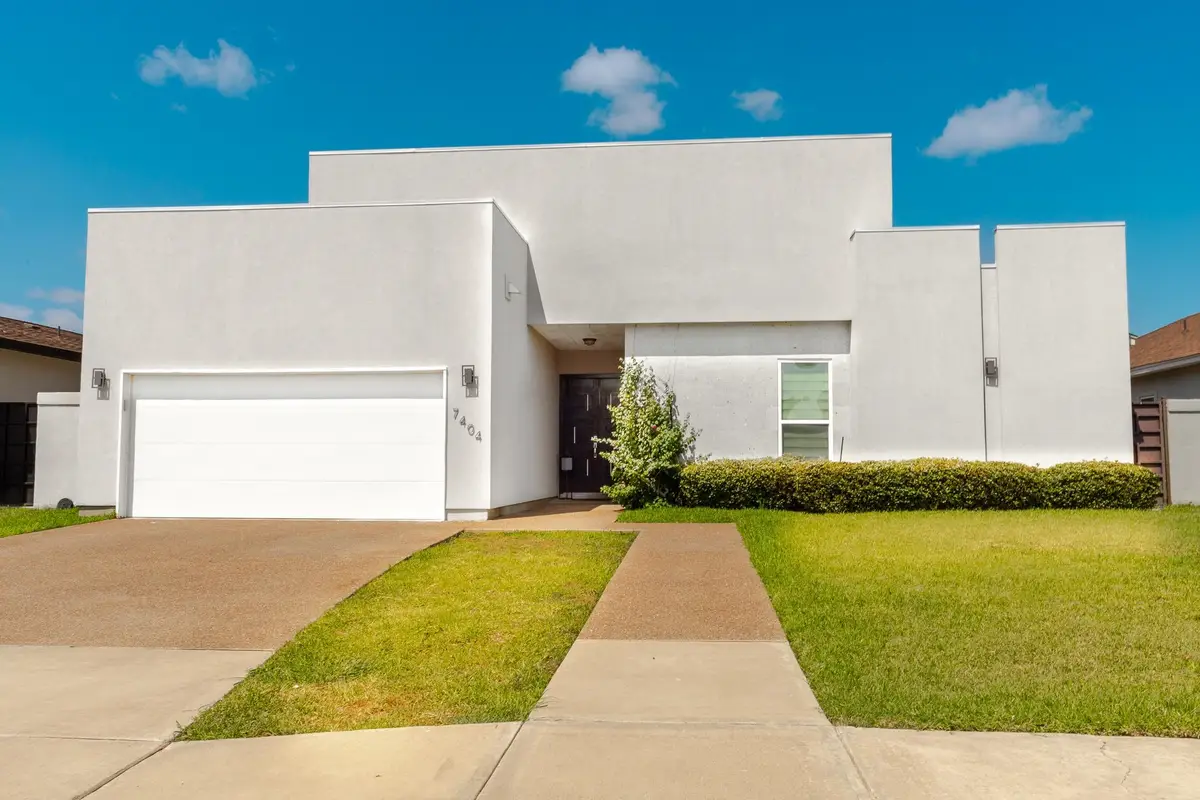 7404 Thomas Harris Dr, Laredo, TX 78041 - #1