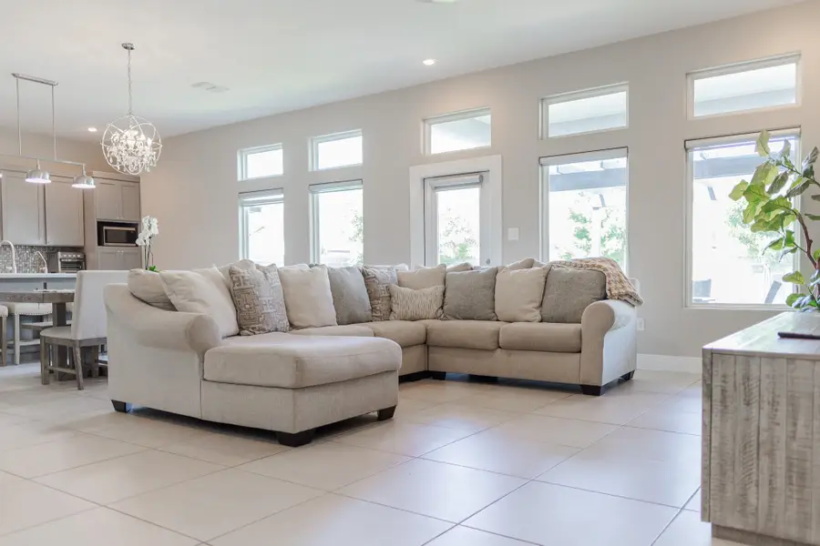 7404 Thomas Harris Dr, Laredo, TX 78041 - #3