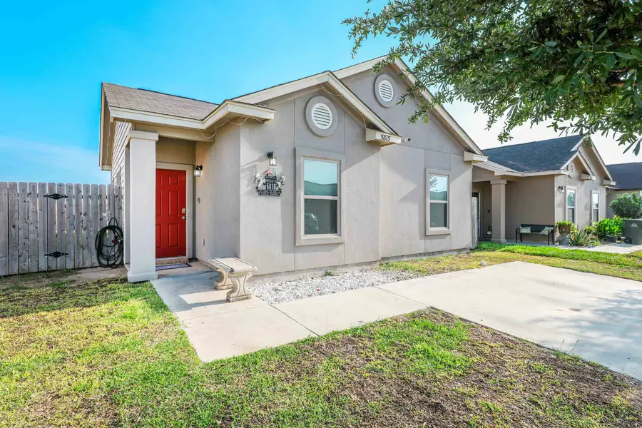 5815 St. Joan of Arc Lp., Laredo, TX 78046 - #3