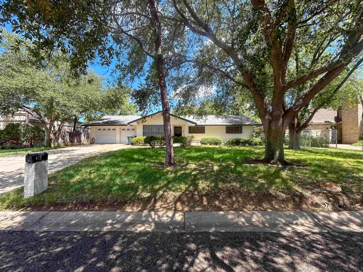 412 Longshadow Rd, Laredo, TX 78041 - #1