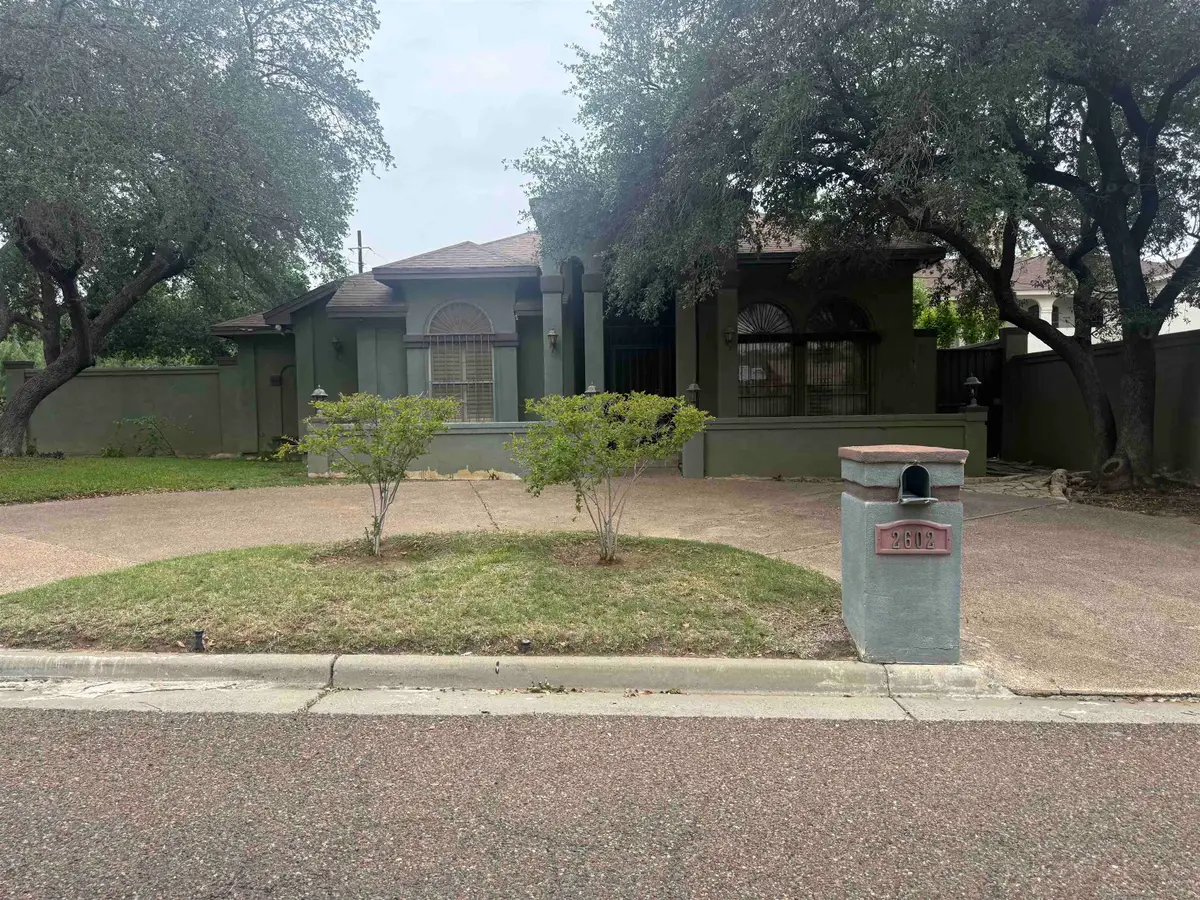 2602 Reynolds St, Laredo, TX 78043 - #1