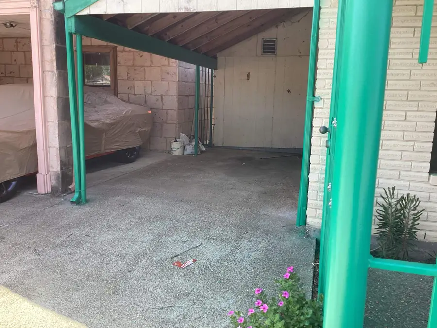 3202 Reynolds St, Laredo, TX 78043 - #2