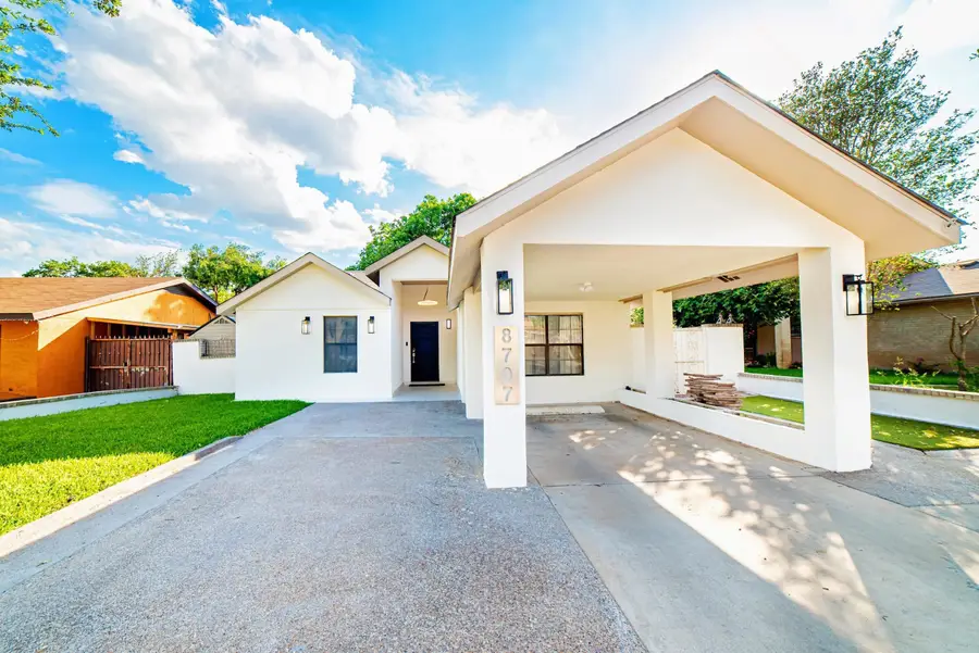 8707 Puerto Vallarta, Laredo, TX 78045 - #3