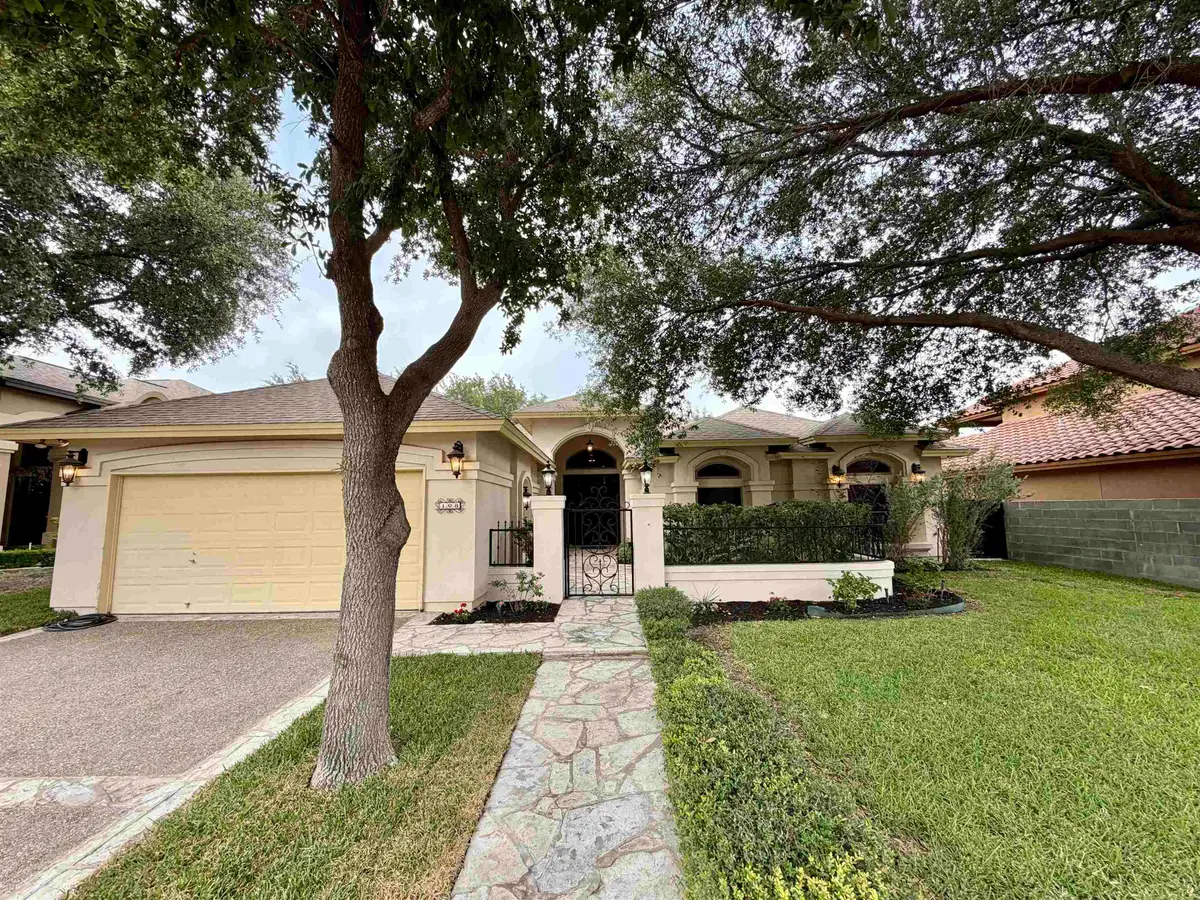 108 Watson Lake Dr, Laredo, TX 78045 - #1