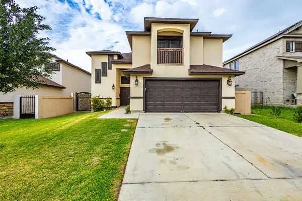 5520 Stallion Ln., LAREDO, TX 78046