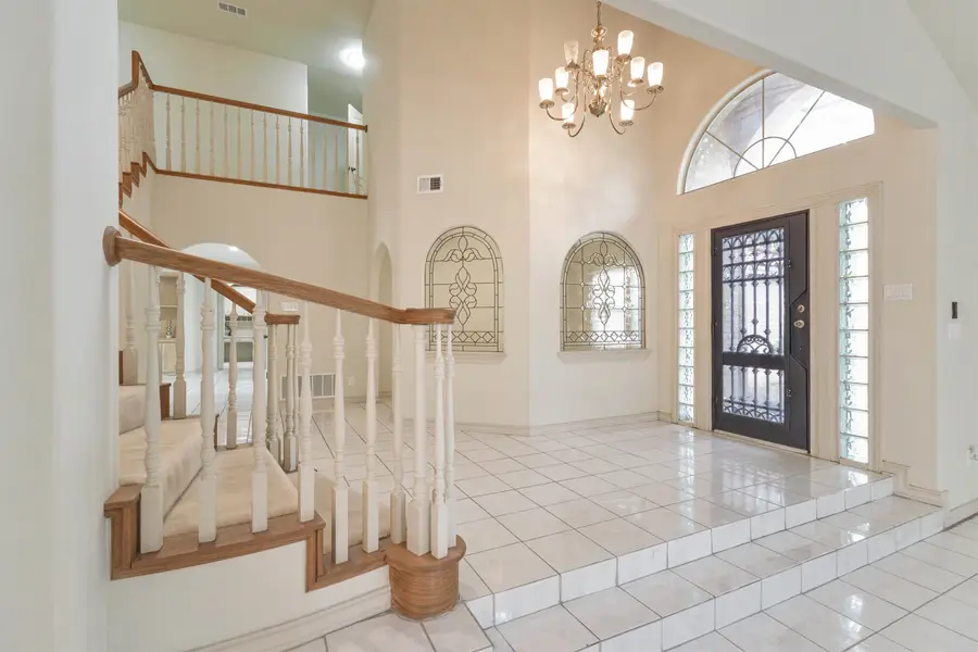 109 Devonshire Ct, Laredo, TX 78041 - #2