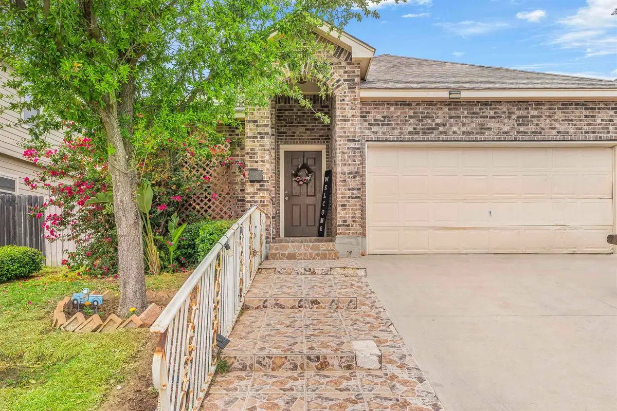 11334 Sierra Gorda Dr, Laredo, TX 78045 - #1