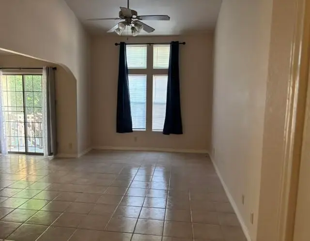 1752 Tiara Trl, Laredo, TX 78045-0000 - #2