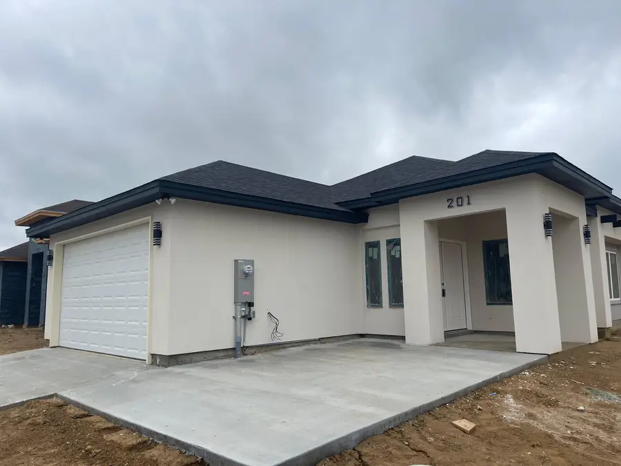 201 Lusitano Dr., Laredo, TX 78046 - #2