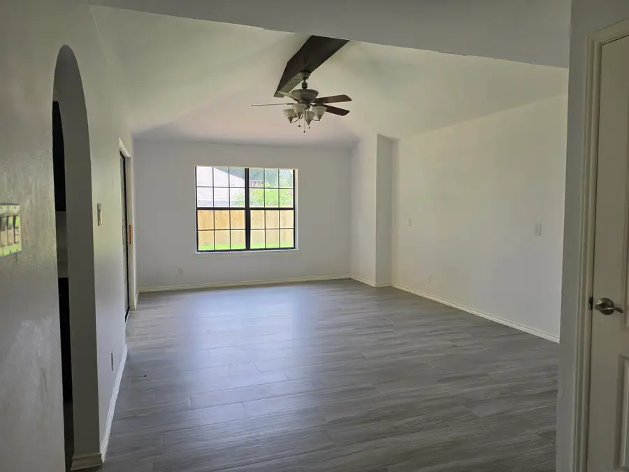 1233 St Patrick Dr, Laredo, TX 78045 - #3