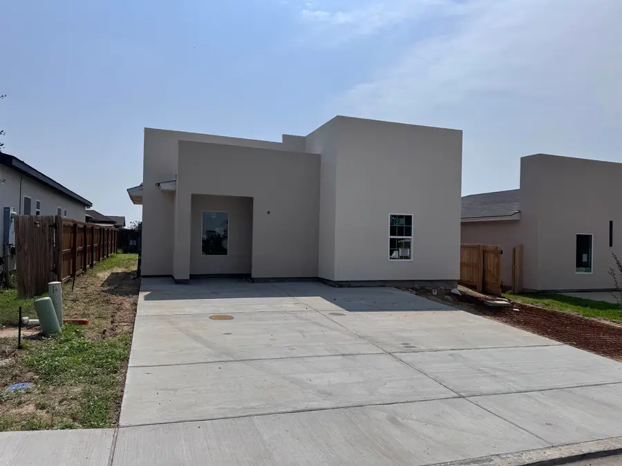 5709 St. Joan of Arc Lp., Laredo, TX 78046 - #2