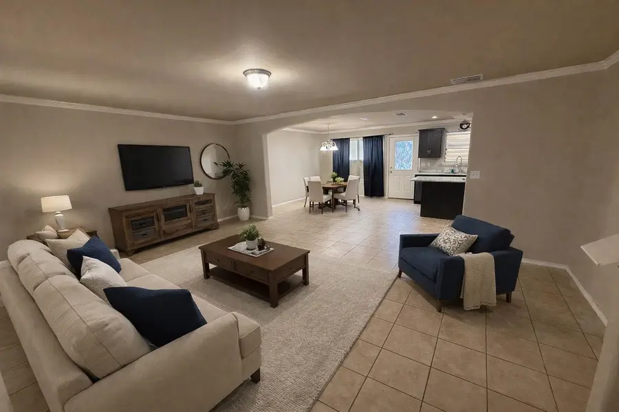 1603 Ann Harbor St, Laredo, TX 78045 - #2