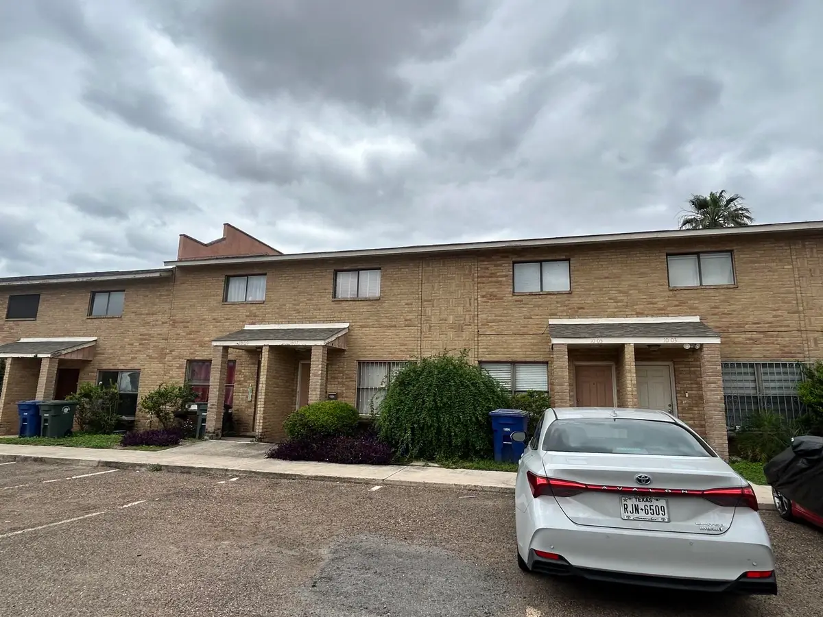1005 Castle Heights Dr, Laredo, TX 78041 - #1