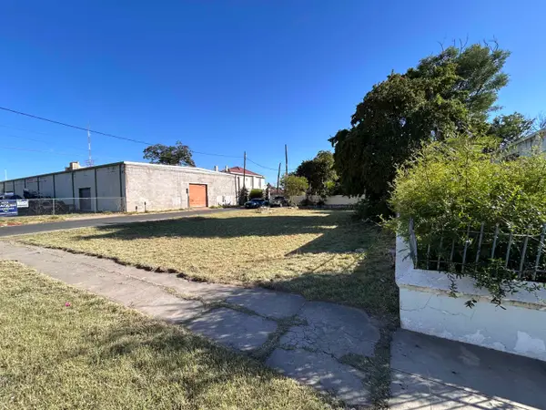1601 Victoria St, LAREDO, TX 78040