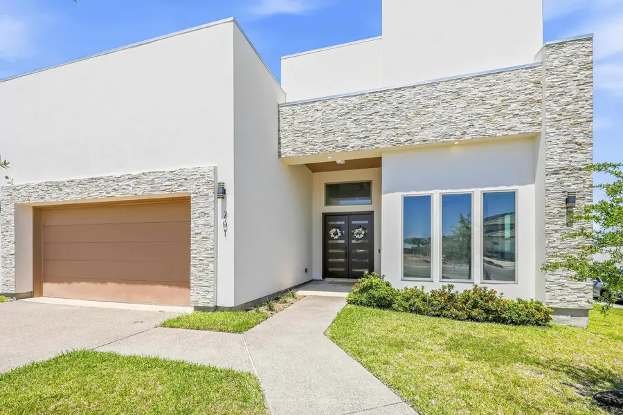 701 Ocio Dr., Laredo, TX 78045 - #2