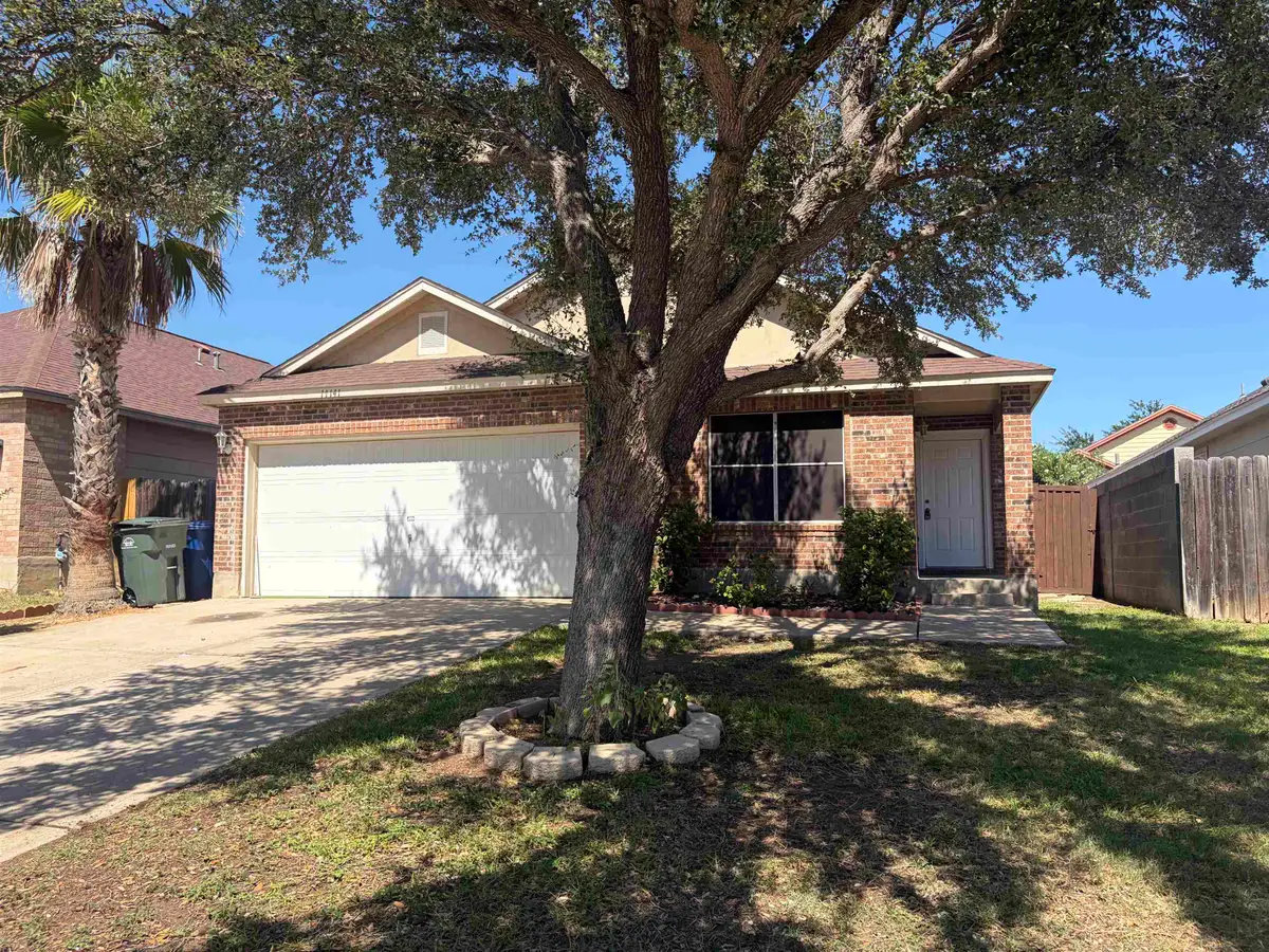 11141 Salado Dr, Laredo, TX 78045 - #1