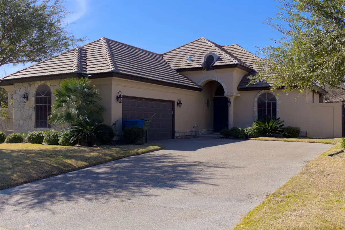 10614 Kirby Dr, Laredo, TX 78045 - #1
