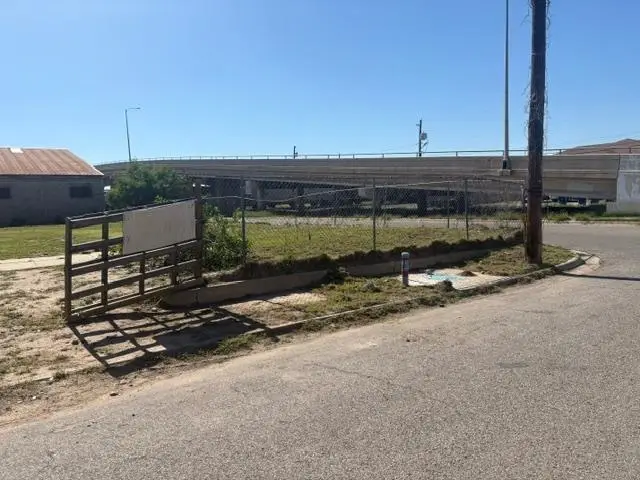 1012 Vidaurri Ave, Laredo, TX 78040 - #1