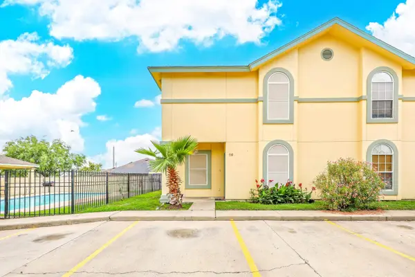 1000 Ranchway Dr, LAREDO, TX 78041