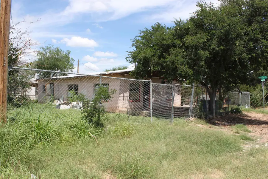 3820 Lexington Ave, Laredo, TX 78041 - #2
