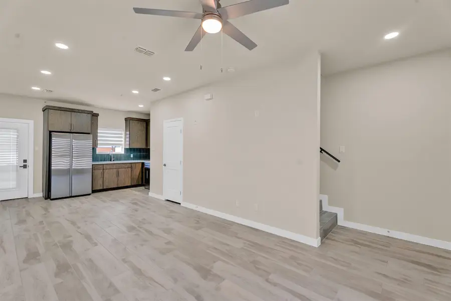 7613 King Arthurs Ct, Laredo, TX 78041 - #2