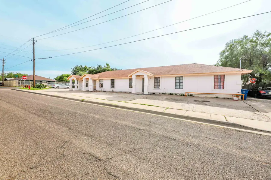 2620 Barrios St, Laredo, TX 78043 - #2