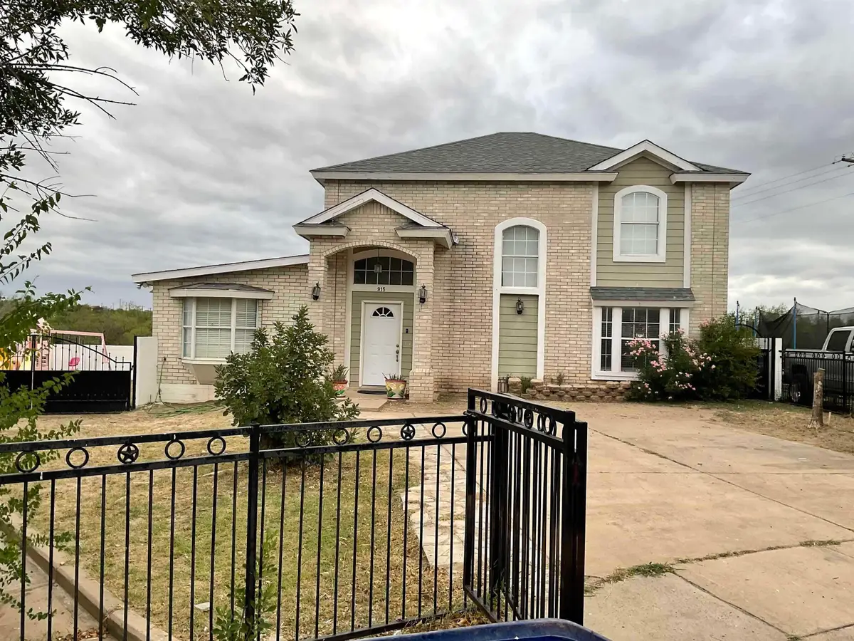 915 Rutledge Dr, Laredo, TX 78046-5168 - #1