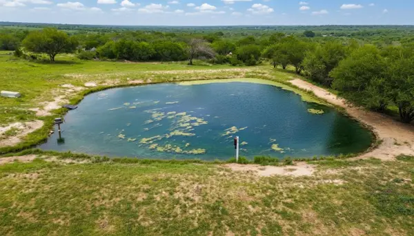 175 Ranch Road 8072C, Bruni, TX 78344-0072