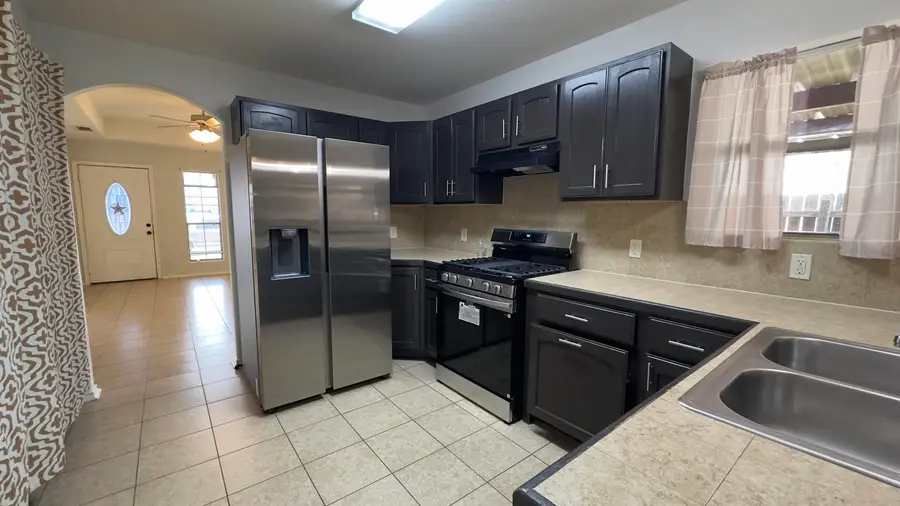 3601 Nubes Dr, Laredo, TX 78046 - #3