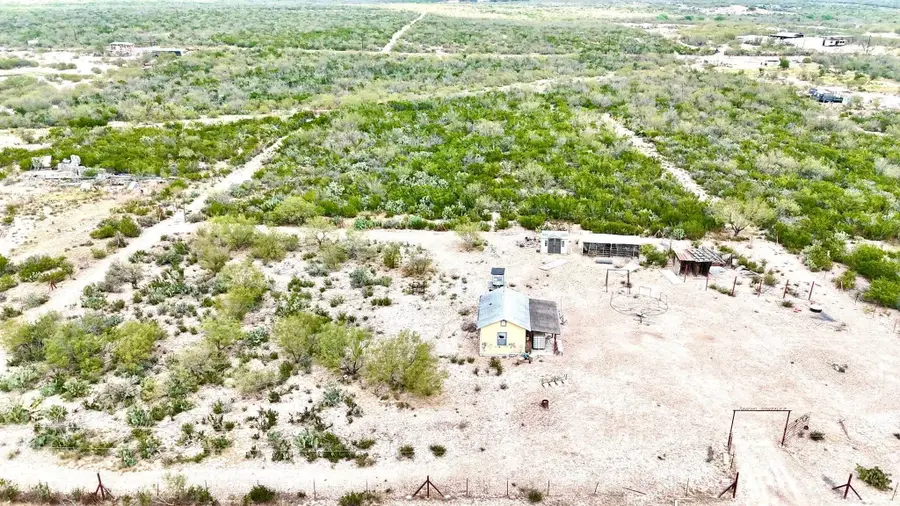 350 Ranch Road 7152L, Laredo, TX 78046 - #2