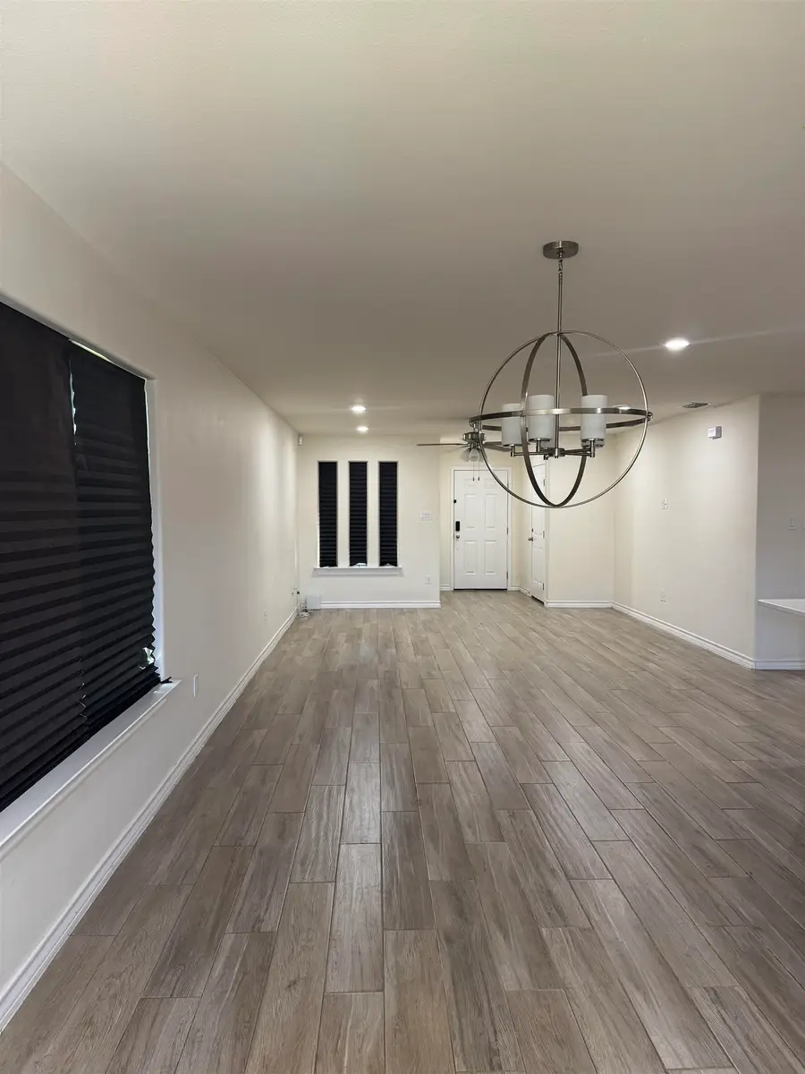 5521 Texana, Laredo, TX 78046-5212 - #2
