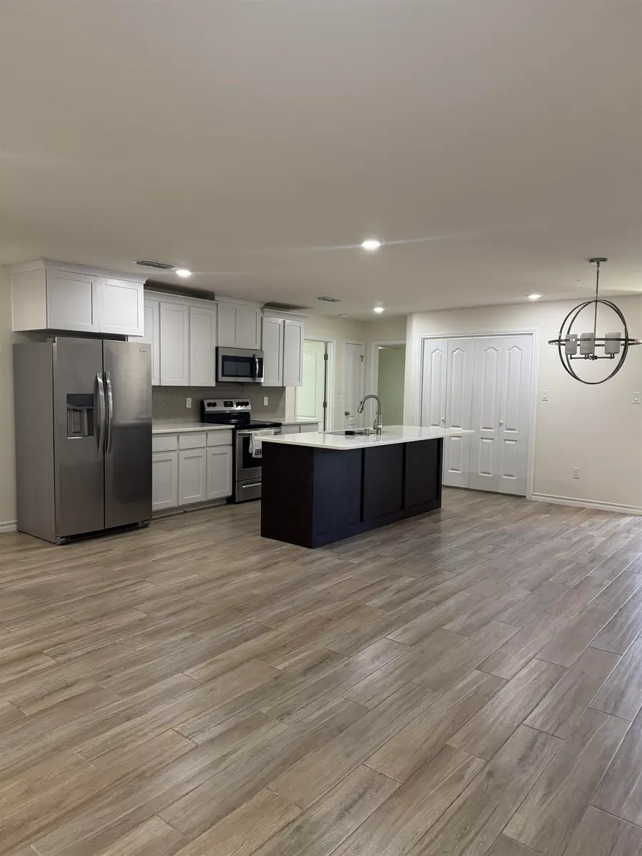 5521 Texana, Laredo, TX 78046-5212 - #3