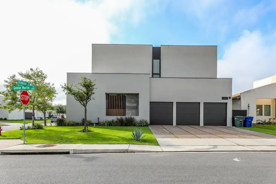 3013 George Martin Dr., Laredo, TX 78041 - #2