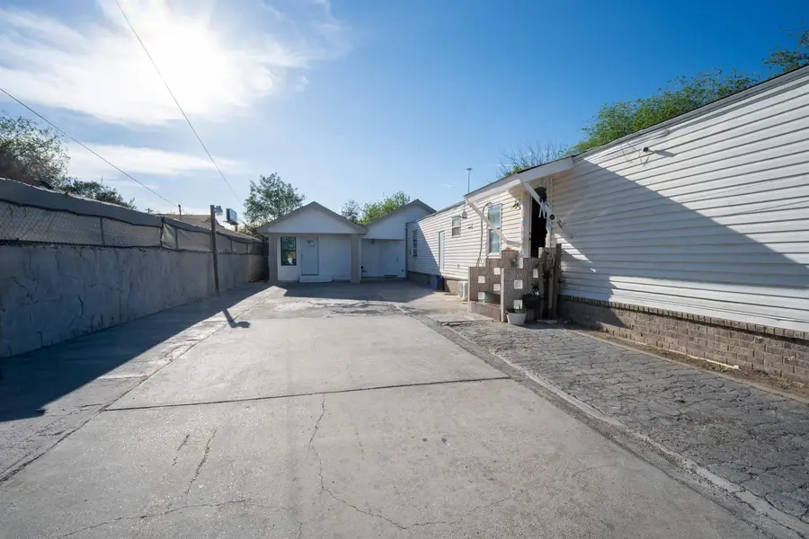 3816 San Francisco Ave, Laredo, TX 78041 - #3