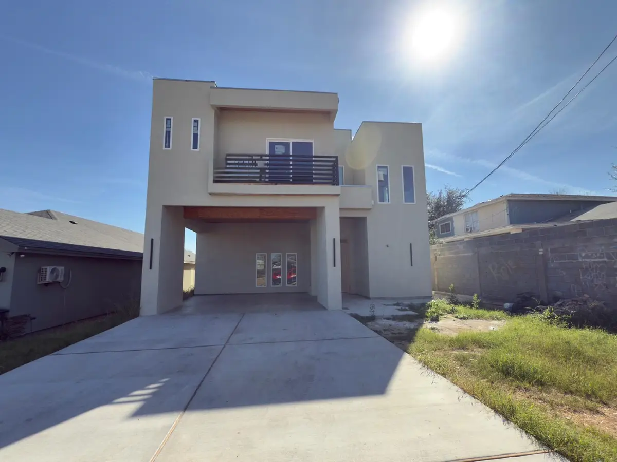 2905 Bayard St, Laredo, TX 78046 - #1