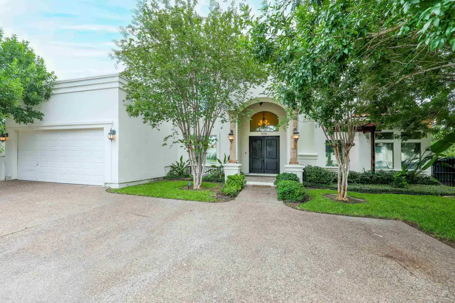 328 Lake Powell Dr, Laredo, TX 78041 - #2