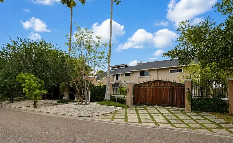3110 Jacaranda Dr., Harlingen, TX 78550-7448 - #2