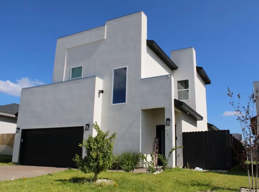 1611 Coba Dr., Laredo, TX 78046 - #3