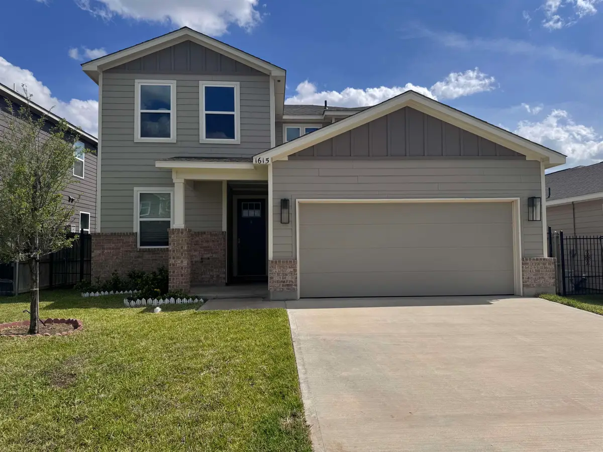 1615 Sambar Lp, Laredo, TX 78045 - #1